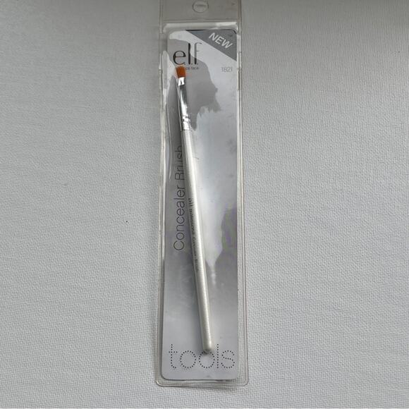 Elf Professional Makeup Brushes  Three Different Styles New in Package - Picture 9 of 12